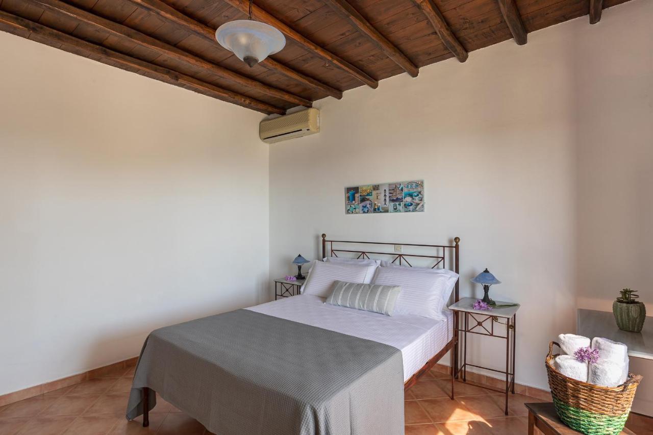 Cochili Rooms & Apartments Azolimnos Exterior photo